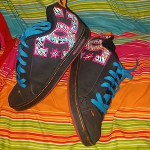 DC Sneakers